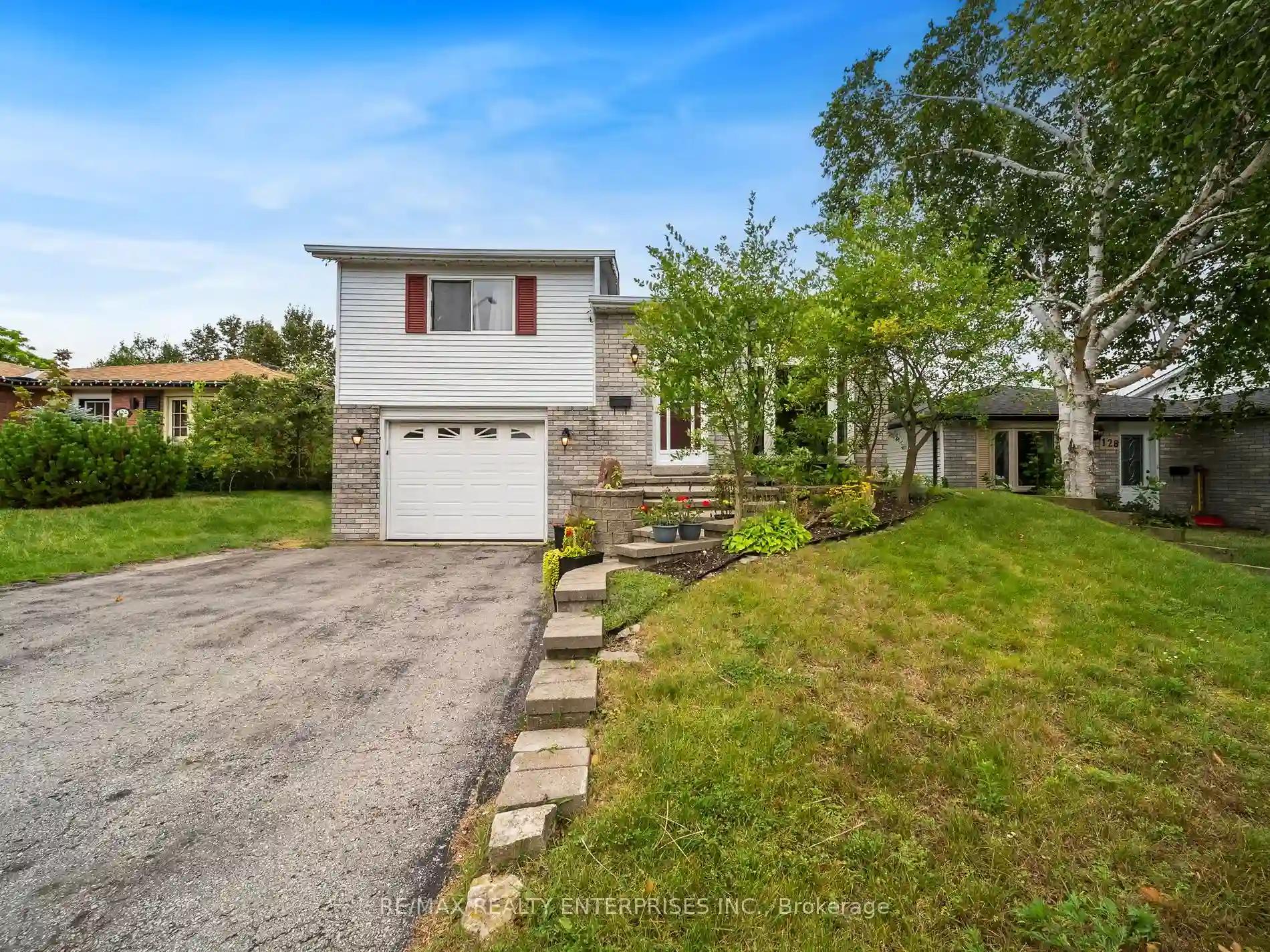 126 Shakespeare Cres