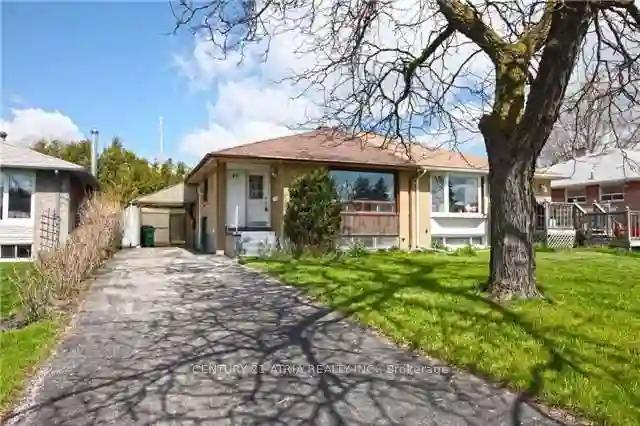 49 Alexandria Cres