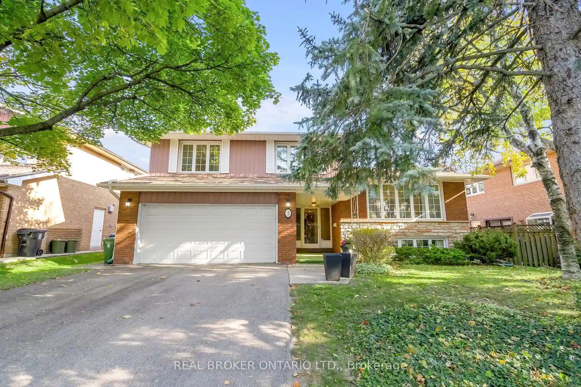 3 Winsland Dr