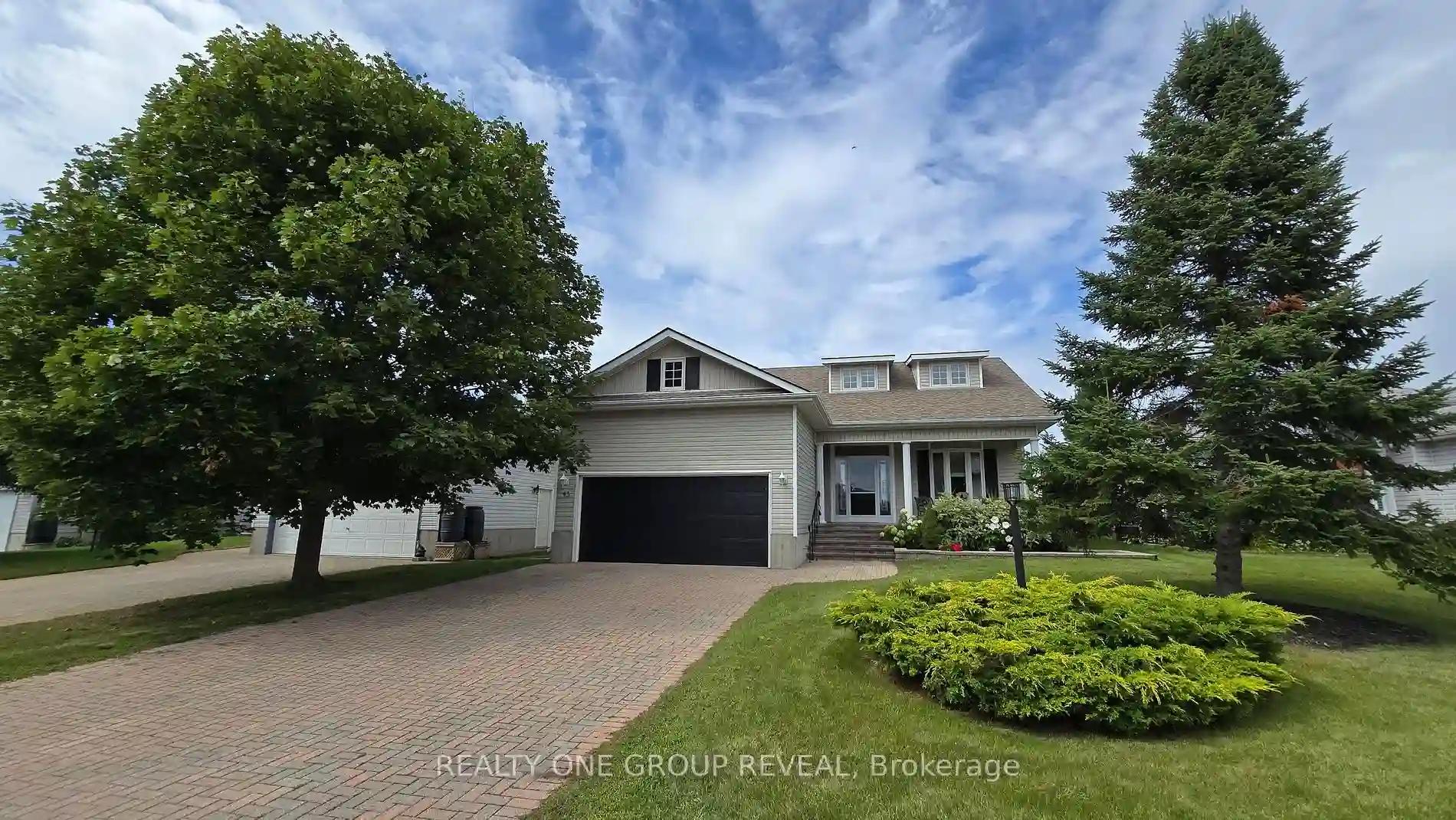 45 Elmdale Dr