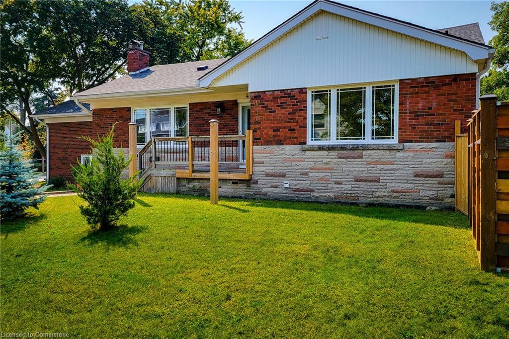 454 Mayzel Road, Burlington ON L7R 3C3