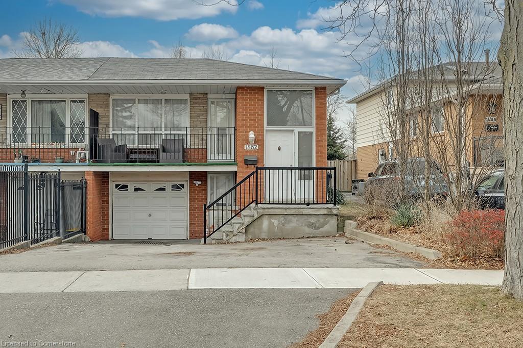 1862 Bonnymede Drive, Mississauga ON L5J 1E1