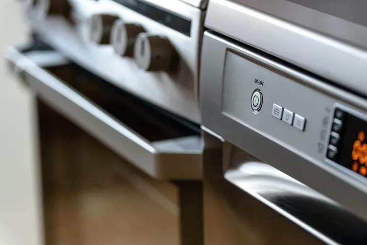 5 Cool Essential Kitchen Appliances You Always Need