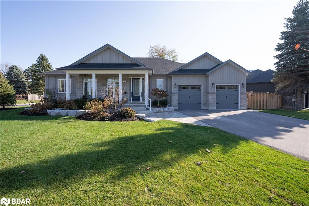 203 Montgomery Drive, Barrie ON L4N 4G9